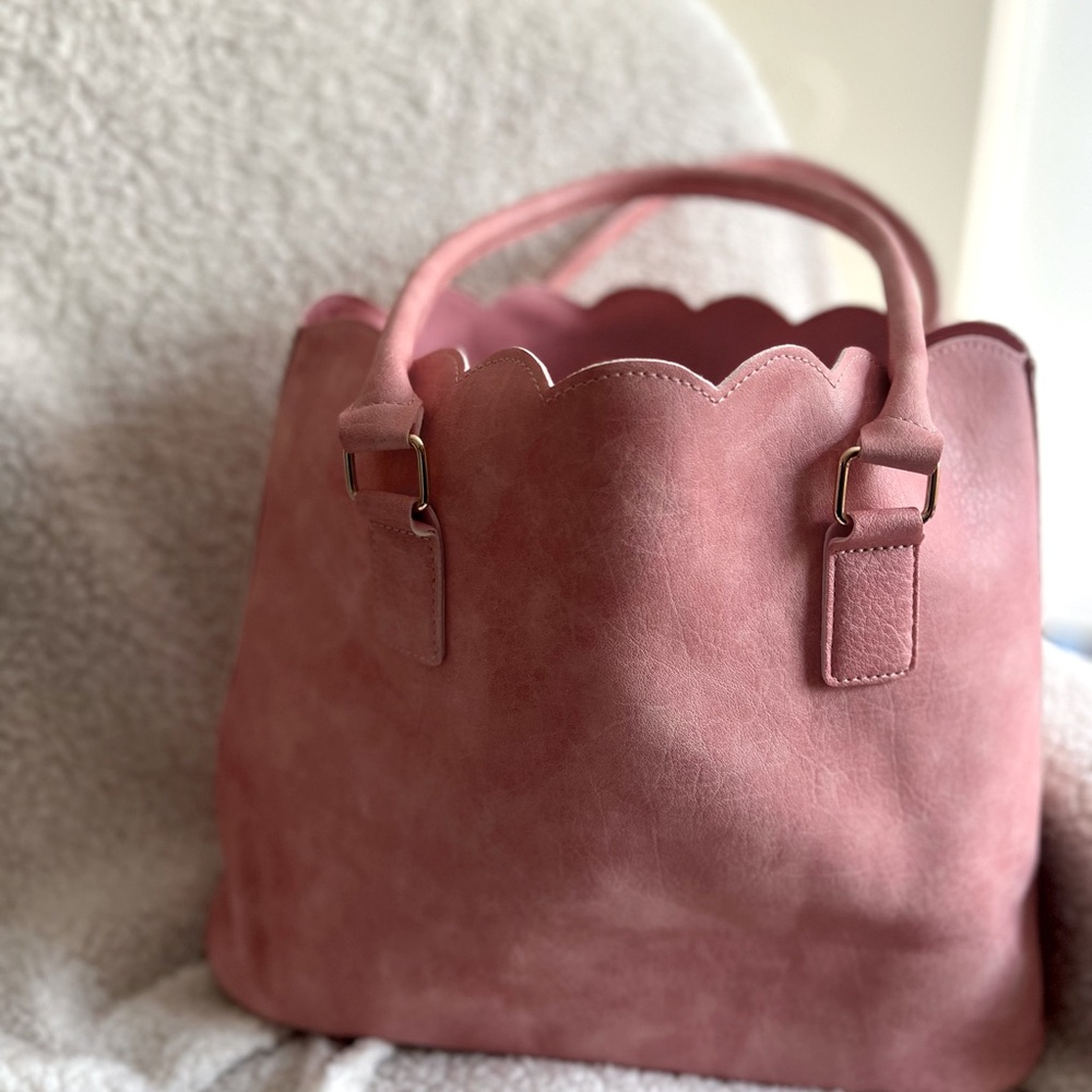 Pink tote bag
